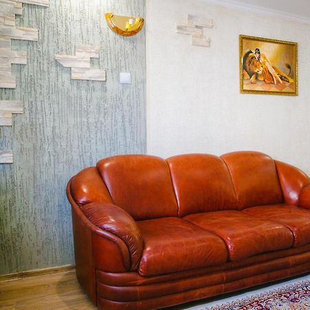 Daily rent flats Appartamento Petropavlovsk Esterno foto