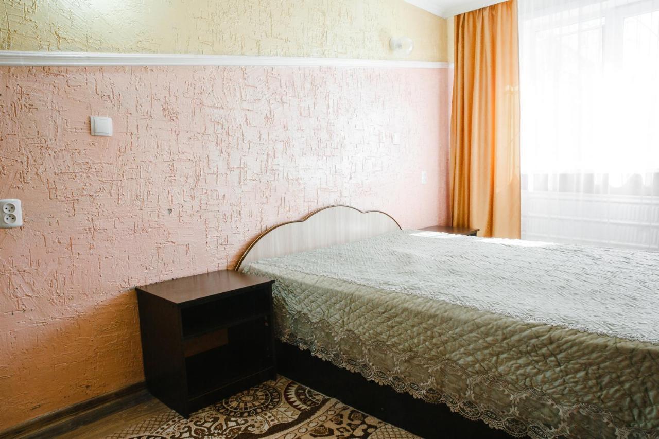Daily rent flats Appartamento Petropavlovsk Esterno foto