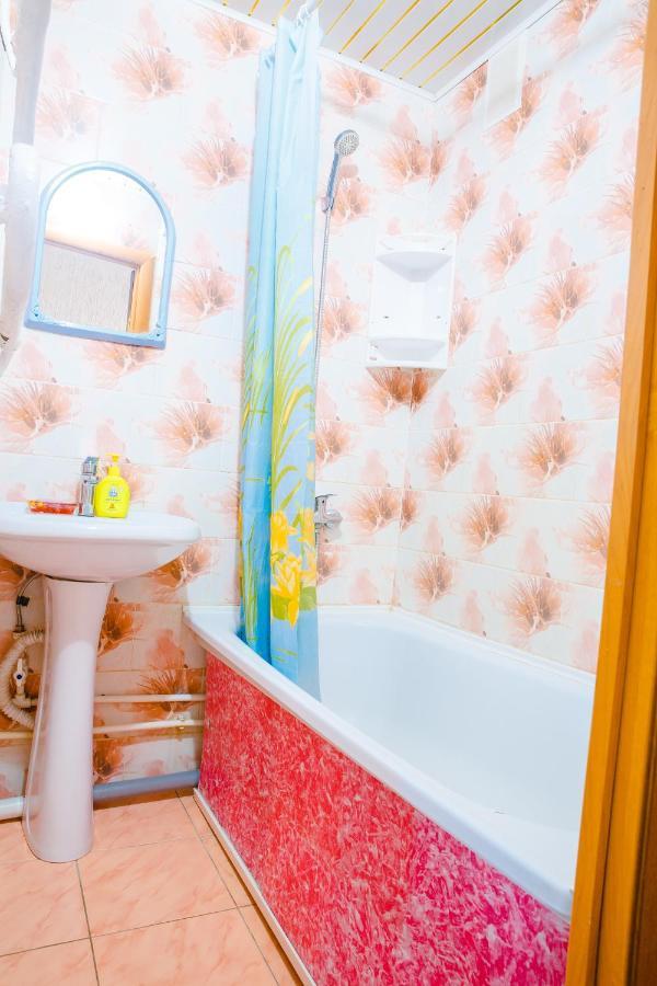 Daily rent flats Appartamento Petropavlovsk Esterno foto
