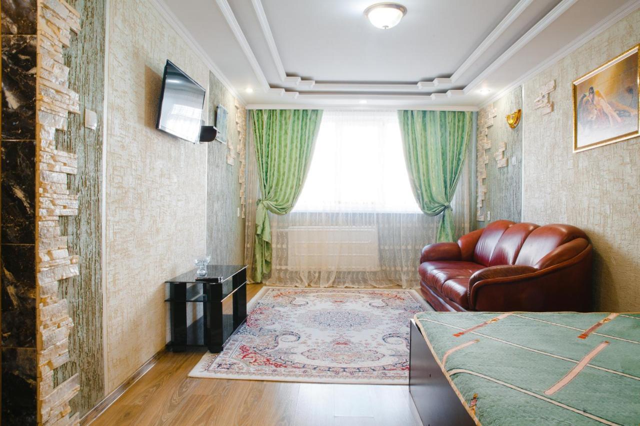 Daily rent flats Appartamento Petropavlovsk Esterno foto